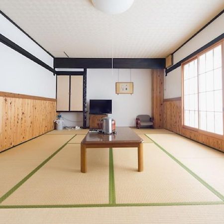 Hotel Villa Dogo Matsuyama  Extérieur photo