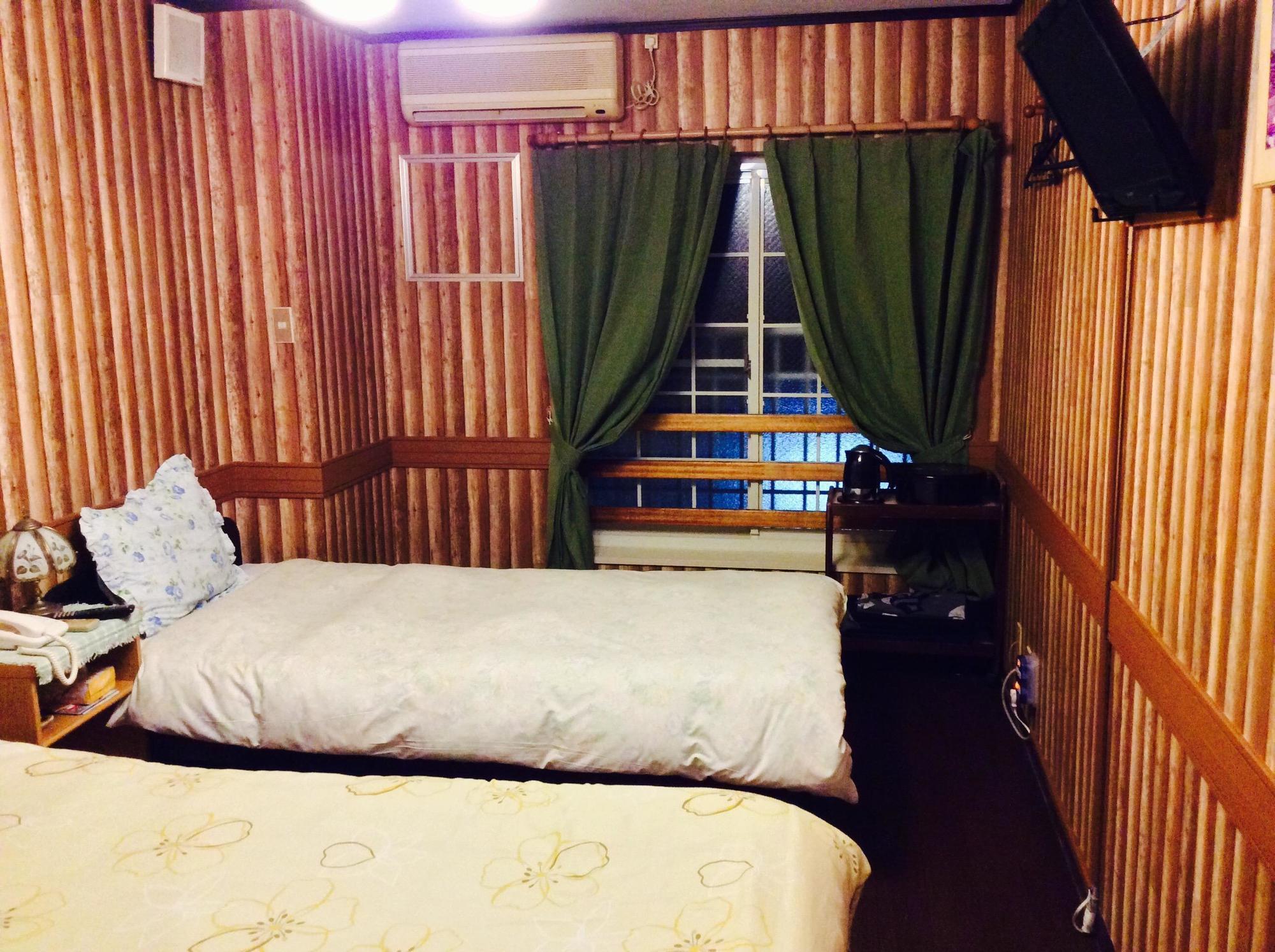 Hotel Villa Dogo Matsuyama  Extérieur photo